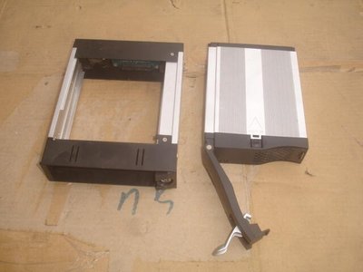 【電腦零件補給站】鋁製 SATA 3.5吋硬碟外接盒 鋁製 SATA 3.5吋硬碟抽取盒
