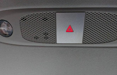 歐力車飾~特斯拉 Tesla Model Y ModelY 警示燈按鍵貼 閃黃燈按鍵貼 按鍵裝裝貼