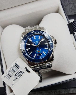 GUCCI Dive 藍色面錶盤 銀色不鏽鋼錶帶 石英 男士手錶 YA136311