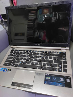 零件機 報帳機 ASUS 華碩 U46S 14吋 i5-2410m 輕薄型筆電 可過電不開機 拍地