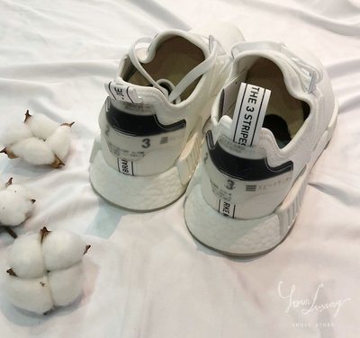 【Luxury】ADIDAS NMD R1 純白 全白 立體浮雕 日文 BD7746 透明膠底 後跟日文 男鞋 正品