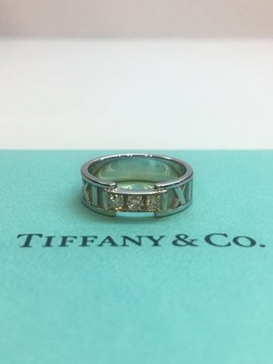 ＊金選名店＊TIFFANY&amp;Co. 白K 羅馬數字鑽石戒指