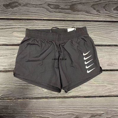 亞軒潮店 潮款現出Nike耐吉 SHORT SWSH 女子帶內襯梭織速干跑步運動訓練短褲DJ0928