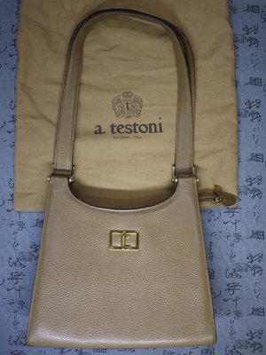 A.Testoni  義大利頂級品牌肩揹包 保證真品,低價出清