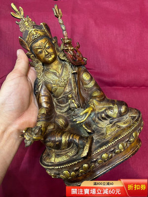 清代蓮花生大師銅鎏金尼泊爾老佛像尼泊爾收藏佛像家居6008