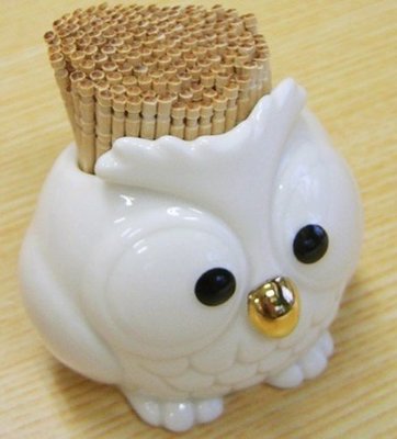 日本進口 優雅白色陶瓷貓頭鷹擺件裝飾品牙籤棉花棒收納盒罐送禮禮物  5516c