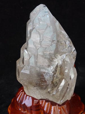 ~shalin-crystal~巴西鱷魚骨幹水晶~0.72公斤~完整度高~除穢聚氣~化煞聚財~值得珍藏!