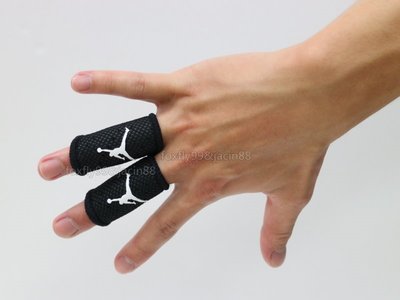 (高手體育)NIKE JORDAN 透氣護指套 2個裝 另賣 斯伯丁 molte conti 籃球 籃球袋 指套 護指套