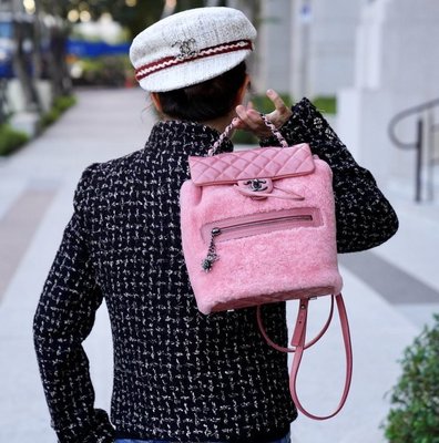 Chanel 香奈兒 Backpack 小型羊毛後背包 粉紅