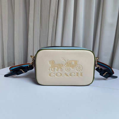 時光小妮～全新 COACH 91082 新款馬車LOGO雙拉鏈女士相機包盒子包小方包 單肩斜挎 側背包