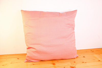 【藏寶船】一元起標！素色素面抱枕 辦公室靠枕 客廳沙發枕頭 居家裝飾 居家布置