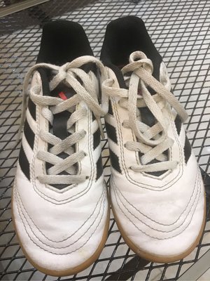 adidas小童運動鞋 足球鞋
