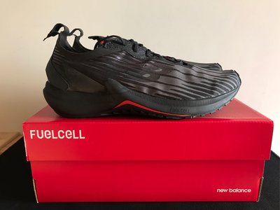 【NEW BALANCE】慢跑鞋 FuelCell 運動 男鞋 紐巴倫 輕量 透氣 舒適 避震 路跑 黑 紅(MSPDRBK)