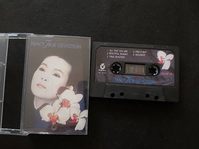 黃鶯鶯- True Devotion-英文專輯- 1987飛碟-卡帶已拆狀況良好