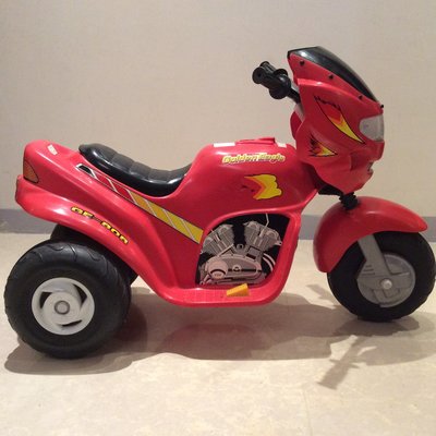 ❤️ TCV久達尼玩具 充電兒童電動車 玩具車 遊樂場賽車 三輪車 不可遙控 ST安全玩具車摩托車 汽車可坐小孩 童車 寶寶玩具車