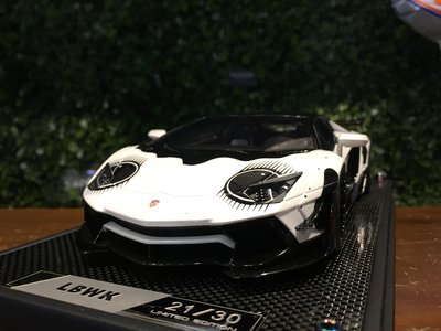 1/18 TP LB-Works Aventador 2.0 Black/White【MGM】