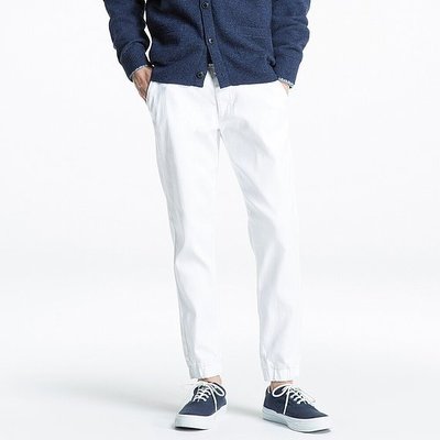 Uniqlo 男款 束口褲 牛仔風格設計 S 或 M 或 L 或 XL 尺寸 全新/櫃上正貨 限量特價:800元