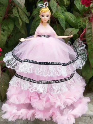 【妖精小舖】全新45cm 荷葉邊字母婚紗新娘娃娃 可媲美芭比娃娃(公主) 鑰匙圈 擺飾 免耳朵 女孩玩具 聖誔禮物