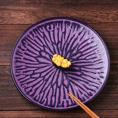 日式紫羅蘭陶瓷菜盤  圓盤 盤子 紫色 陶瓷菜盤 陶瓷圓盤 紫羅蘭 居酒屋 家常菜盤 餐具【小雜貨】