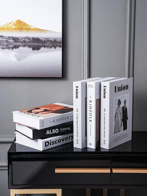 現代假書仿真書擺件輕奢客廳書櫃家居樣板房軟裝飾品創意拍照道具