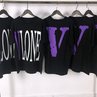 【P+C】VLONE Miami Pop Up Store 邁阿密 限定 紫色大V 短袖T恤 男女 黑色