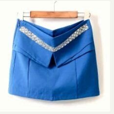 G49 寶藍色L碼織錦H型包臀短裙 右側有拉鍊 腰間兩款不同的方形水鉆領袖邊裝飾 抓摺兩線條A字裙