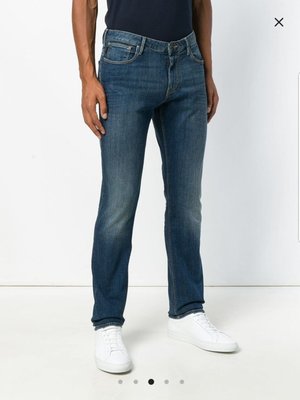 【EZ兔購】~正品美國Armani Jeans 亞曼尼 AJ 彈力 修身  牛仔褲 ~現貨30 腰 還有