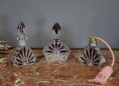 法國 深雕刻 水晶玻璃 香水 香氛 (三件組) 香水瓶   歐洲老件 g0713【卡卡頌  歐洲古董】✬