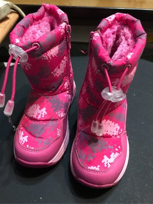 Muting 女兒童雪靴 粉紅色 二手八分新 完整可穿 鞋底長20cm 建議腳長17cm以下穿