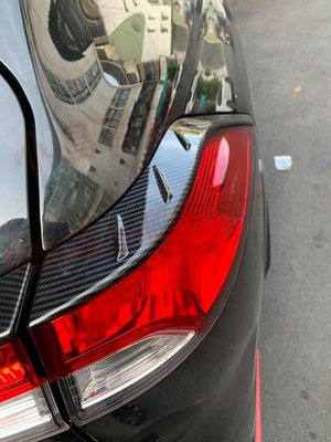 (小鳥的店)豐田 2020-2022 Corolla Cross 尾燈 後燈飾條 碳纖 後燈飾框 ABS 卡夢 一組四入
