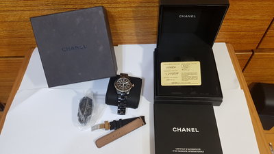 CHANEL 香奈兒 J12 陶瓷黑色 自動上鍊機械腕錶
