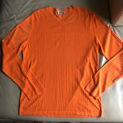 [品味人生]保證正品 HERMES 經典 橘色  V領 長 T 恤 長袖T恤  size L