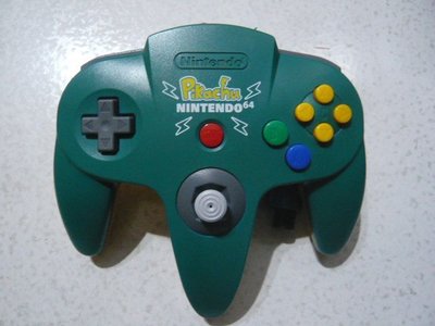 【~嘟嘟電玩屋~】原廠 任天堂 N64 主機專用　皮卡丘特式搖桿 - 藍綠 （中桿不會鬆動）　
