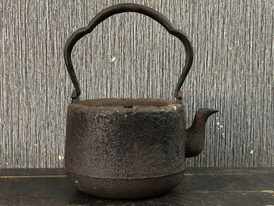 日本老銅蓋大鐵壺 無修無補 狀態好 喜歡的自己清理一下  蓋