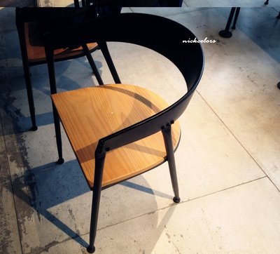 尼克卡樂斯 ~工業美式復古圓弧椅背鐵餐椅 餐廳椅 電腦椅 辦公椅 咖啡廳椅子