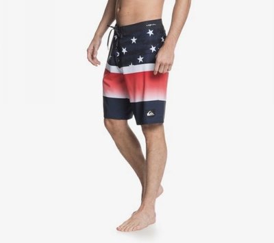 《現貨》QUIKSILVER 澳洲 男生 海灘褲（HIGHLINE SLAB 20 衝浪褲 尺寸32-國旗）