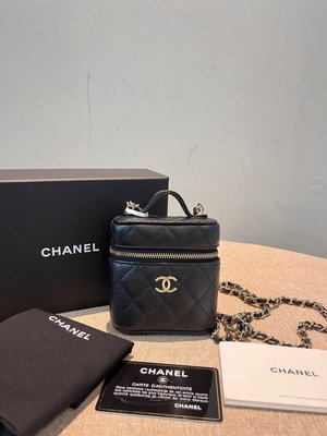 99新 Chanel香奈兒 22C早春系列 手柄小盒子包 鐳