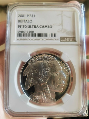 【獲獎幣】美國2001年野牛1元精制紀念銀幣，獲得2003年克勞斯最受歡迎幣，NGC70。