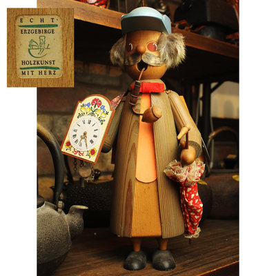 【桑園の】德國老件 巴伐利亞 賣咕咕鐘的老人 造型木偶 純手工 藝術品  (委託品) Q 5452 A26