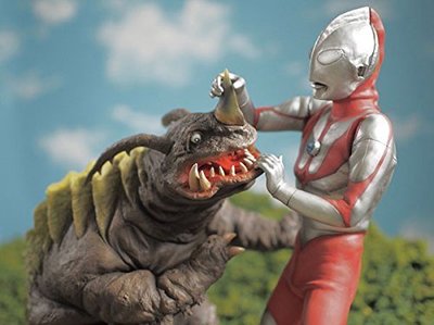 日版1/6 Ultraman CCP怪獸對戰初代奧特曼　LED發光版 限定鹹蛋超人力霸王玩偶 鋼彈模型可動人偶軟膠超合金