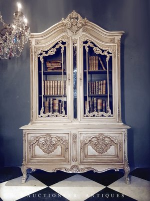【拍賣師古董市集】歐洲古董1930年代法國路易十五書櫃/玻璃櫃(已售)