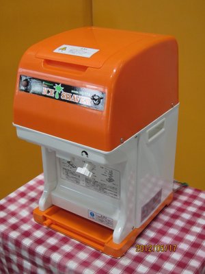 【三大餐飲設備館】全新日本製造衛生冰塊HC-77削冰機~另有租售/霜淇淋機/果汁機