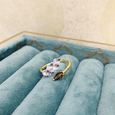 【MOMO全球購】法國琺瑯釉首飾品Les Nereides 紫藤花鑲鉆寶石 可調節開口戒指