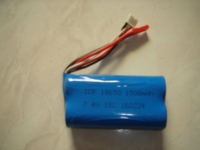 (大樹的家):ICR 18650鋰電池7.4V 1500mah 15C JST插頭通用玩具動力大特價