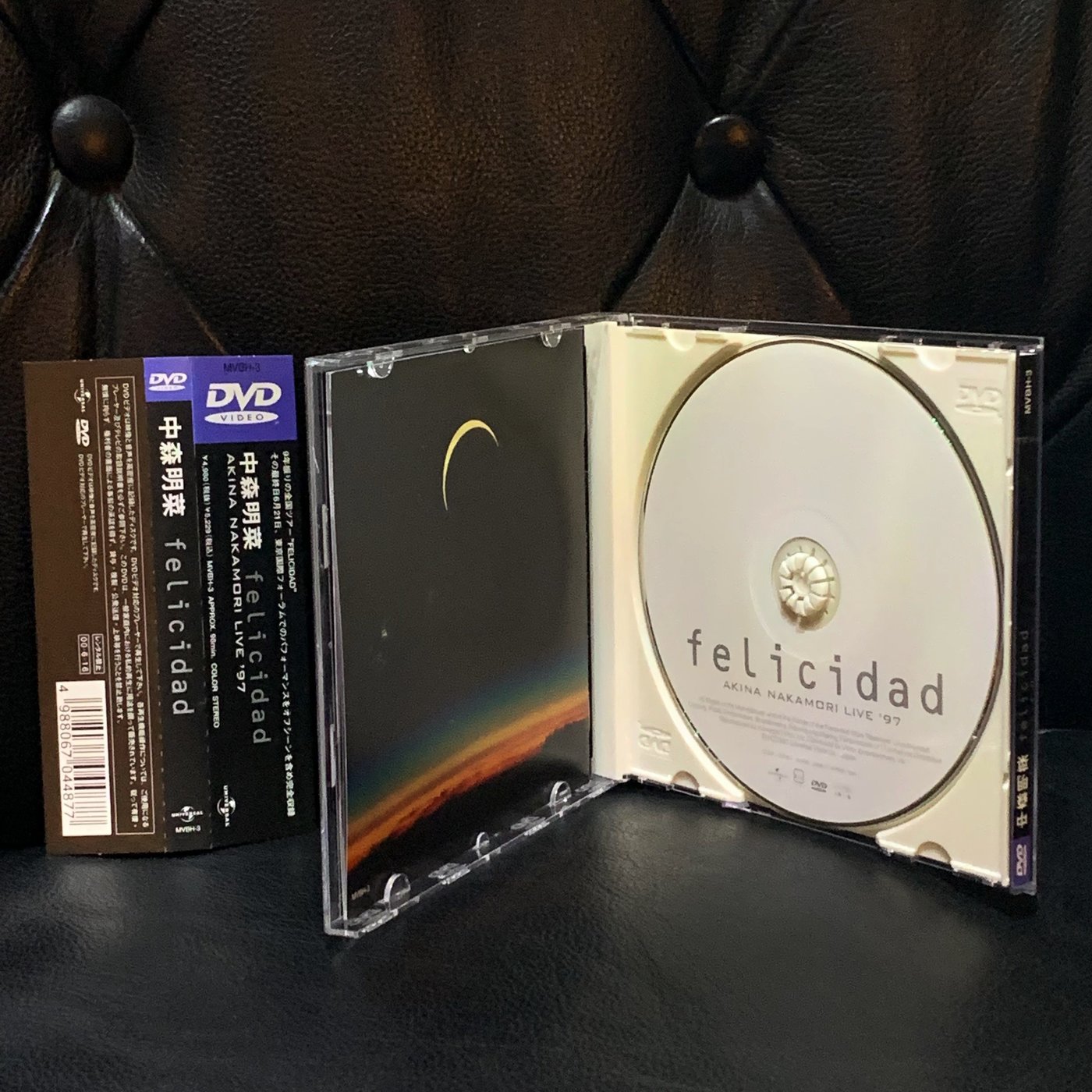 【一手收藏】日本國內版，中森明菜－felicidad 97‘幸福演唱會DVD，購於東京，日本環球2000發行，保存如新。