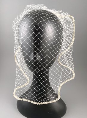 [我是寶琪] 侯佩岑二手商品 全新未用 Veil Bridal Couture 金屬垂墜網狀頭紗
