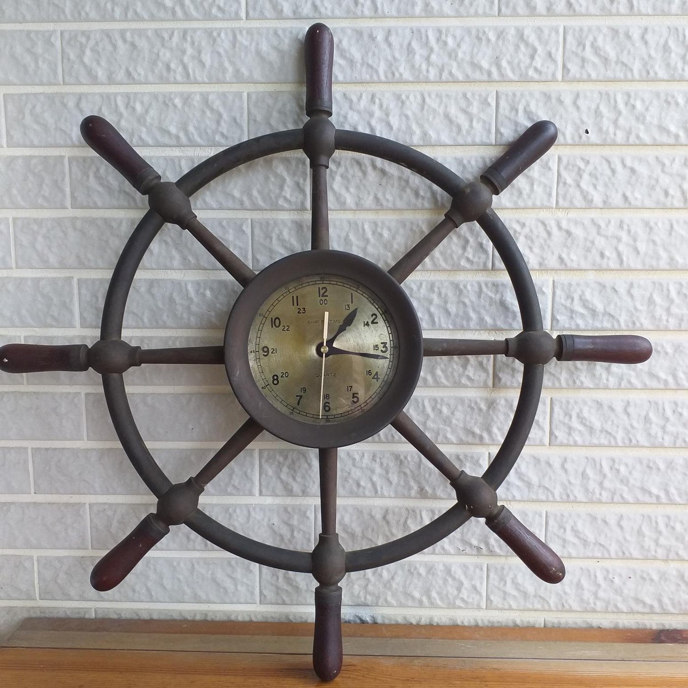 【港都收藏】老件銅船舵時鐘，此船舵時鐘握柄處木製原件完整 
