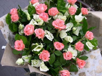 *晨露花坊*粉浪漫玫瑰花束20朵適合送情人節生日送禮只賣1599元