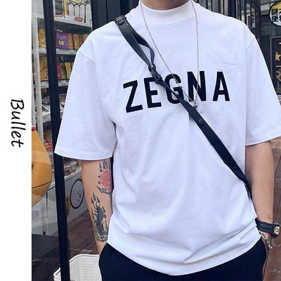 限定款Bu Zegna 傑尼亞字植絨壓膠高領短袖TEE休閒侶短袖T恤-真男人專賣店