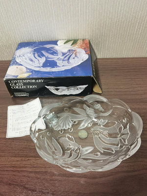 日本回流物品SOGA類似元寶形玻璃缽一只細節如圖全品未